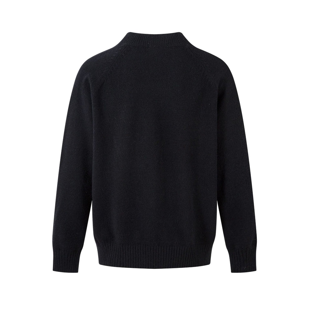 V-neck sweater base sweater