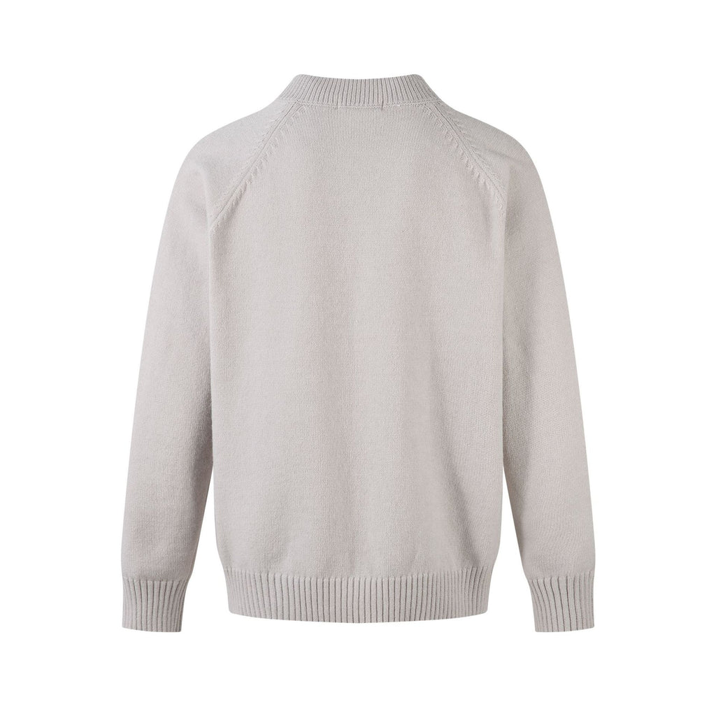 V-neck sweater base sweater