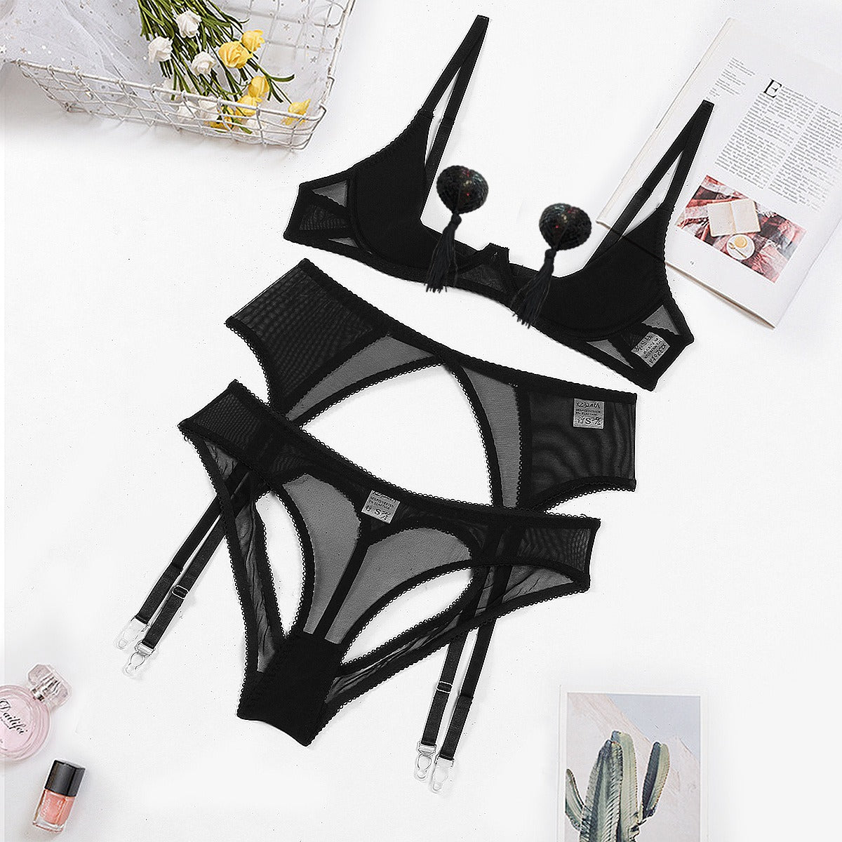 Erotic Lingerie Open Bra Kit Push Up Sexy Sensual Underwear 3-Piece Heart Hollow Crotchless Panties Garter Intimate